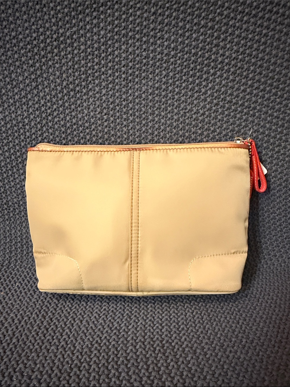 Coach Beige Cosmetic Pouch with Red Accent - Picture 4 of 11